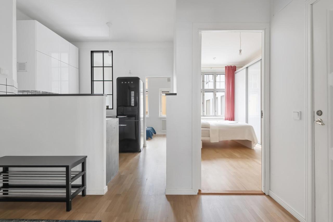 Wehost Fabulous 2Br In Prestigious Punavuori @Iso Roobertinkatu 26 Helsinki Zewnętrze zdjęcie