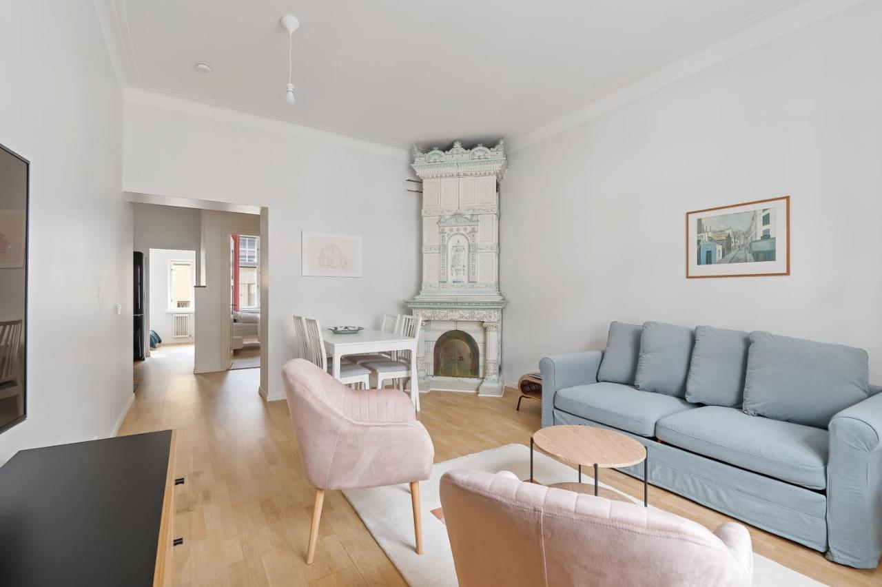 Wehost Fabulous 2Br In Prestigious Punavuori @Iso Roobertinkatu 26 Helsinki Zewnętrze zdjęcie