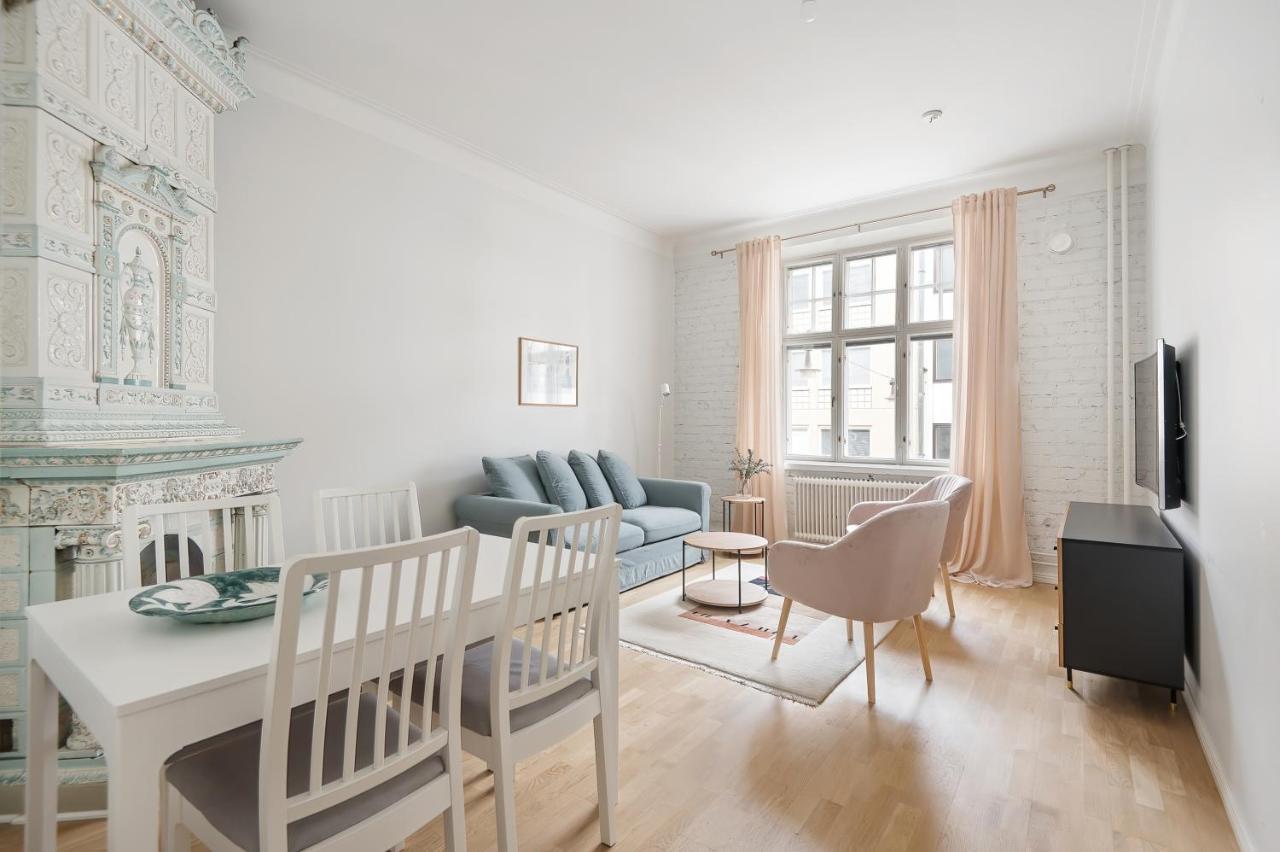 Wehost Fabulous 2Br In Prestigious Punavuori @Iso Roobertinkatu 26 Helsinki Zewnętrze zdjęcie