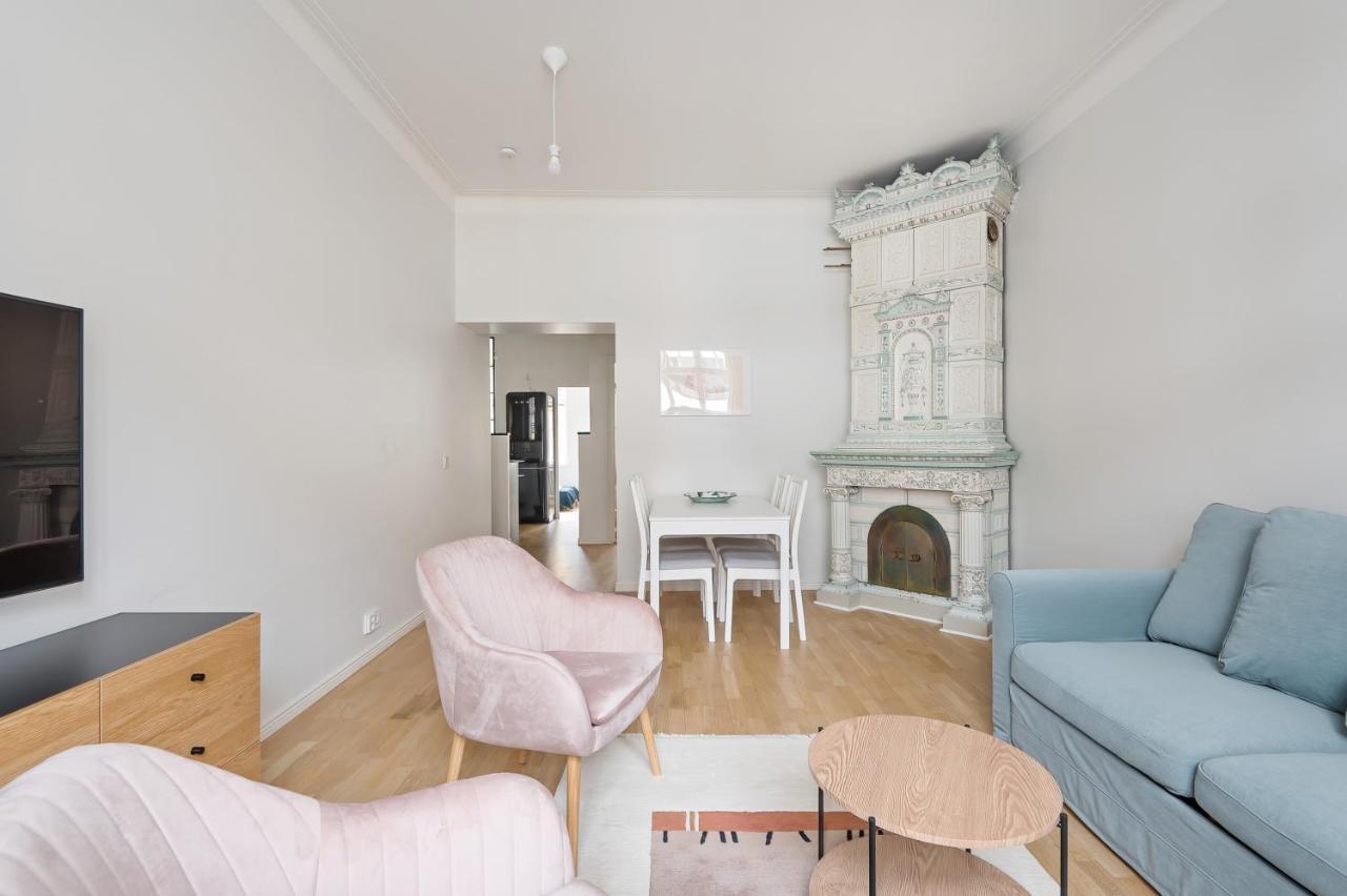 Wehost Fabulous 2Br In Prestigious Punavuori @Iso Roobertinkatu 26 Helsinki Zewnętrze zdjęcie